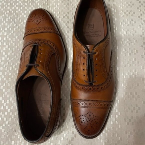 Allen Edmonds Strand Oxford Men's shoes - Picture 2 of 12